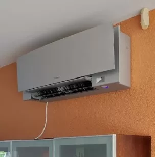 DAIKIN dekoratīvie gaiss gaiss siltumsūkņi 2,5 līdz 8 kW