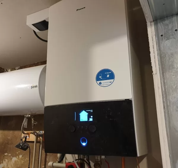 DAIKIN Gaiss ūdens siltumsūknis bez boilera no 4 līdz 18 kW
